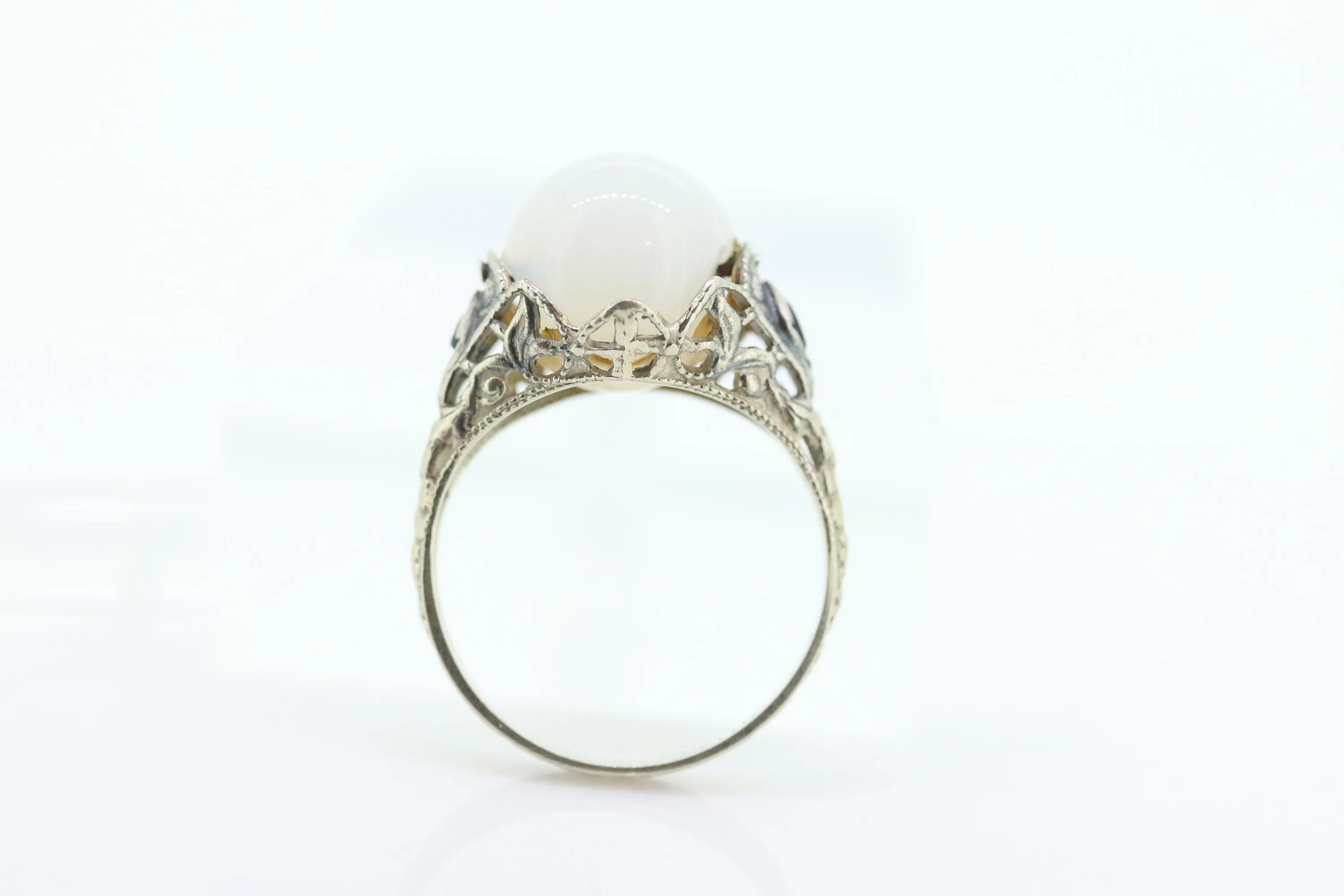 14k DELTAH MOONSTONE and Sapphire ring. White Gold Engraved with Sapphire and White Moonstone ORB sphere cabochon ring. st(30)
