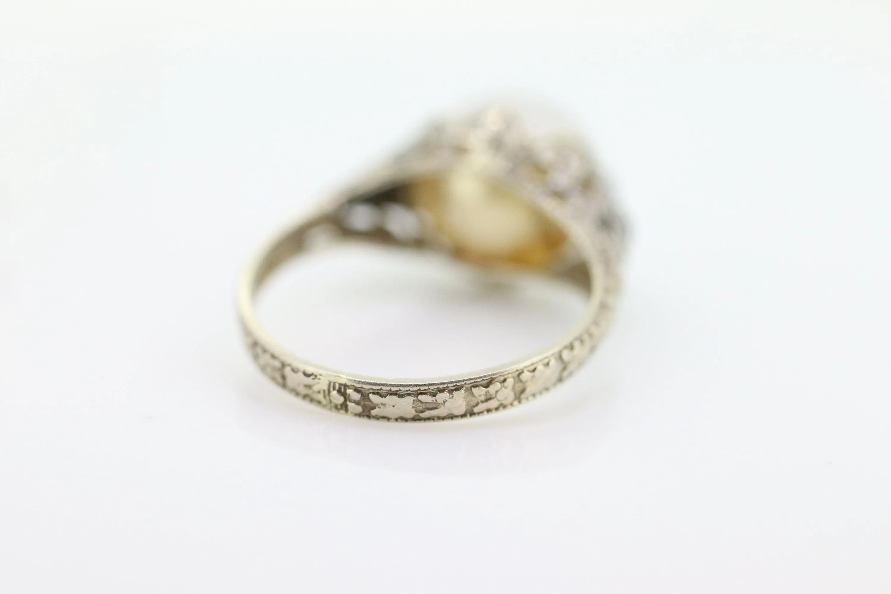 14k DELTAH MOONSTONE and Sapphire ring. White Gold Engraved with Sapphire and White Moonstone ORB sphere cabochon ring. st(30)
