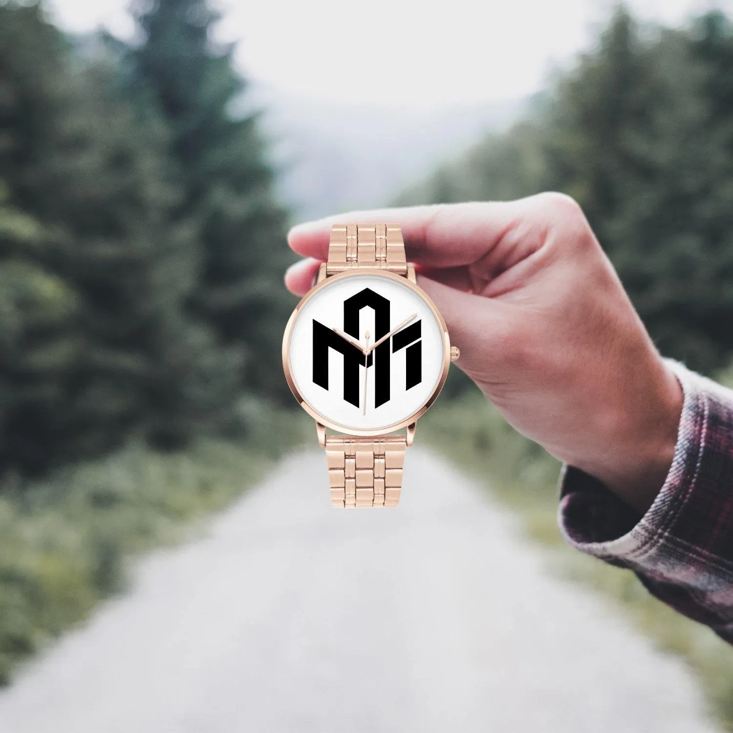 273. Instafamous Steel Strap Quartz watch