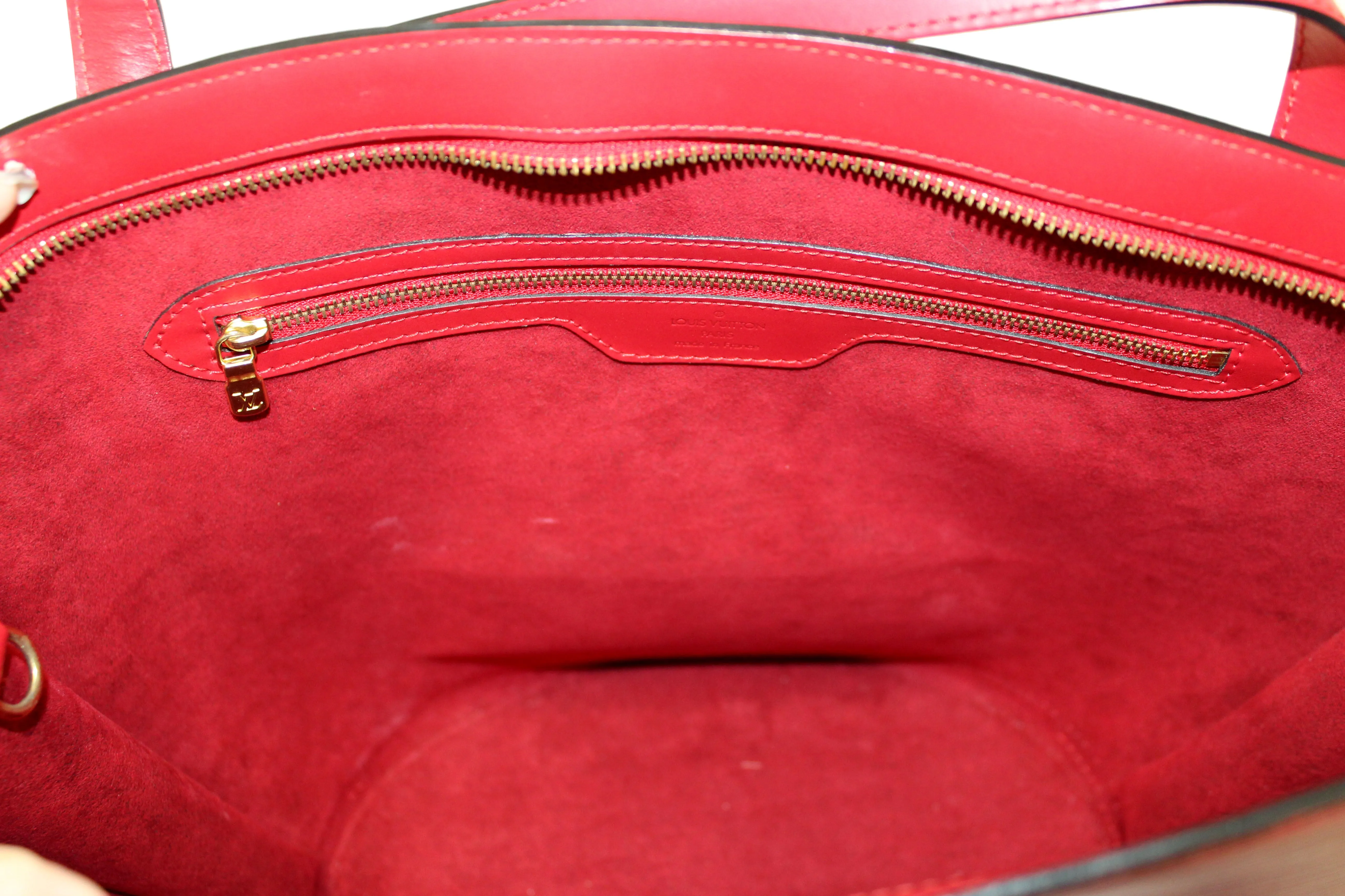 Authentic Louis Vuitton Red Epi Leather St Jacques GM Shoulder Bag