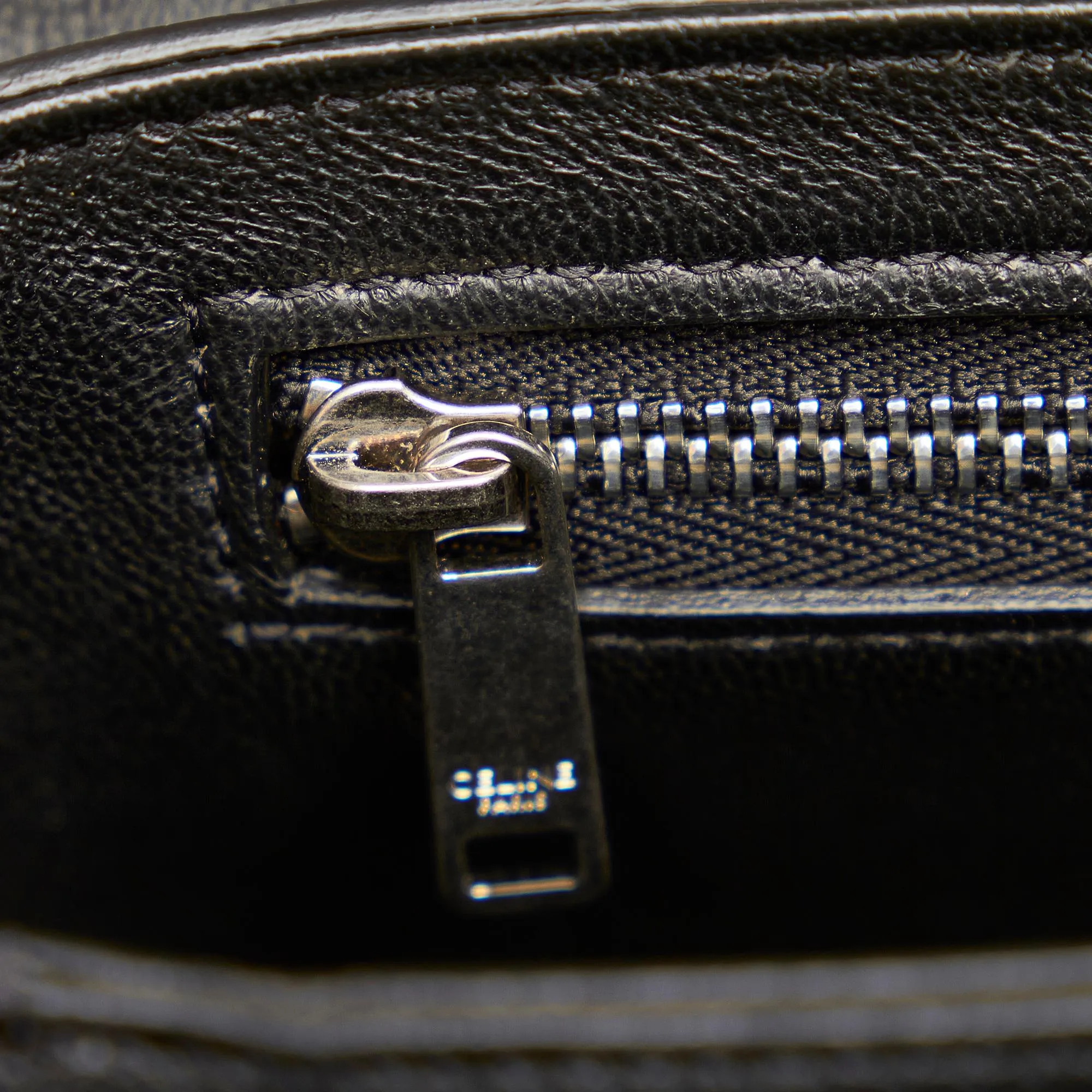 Celine C Bag Leather Crossbody Bag (SHG-23809)