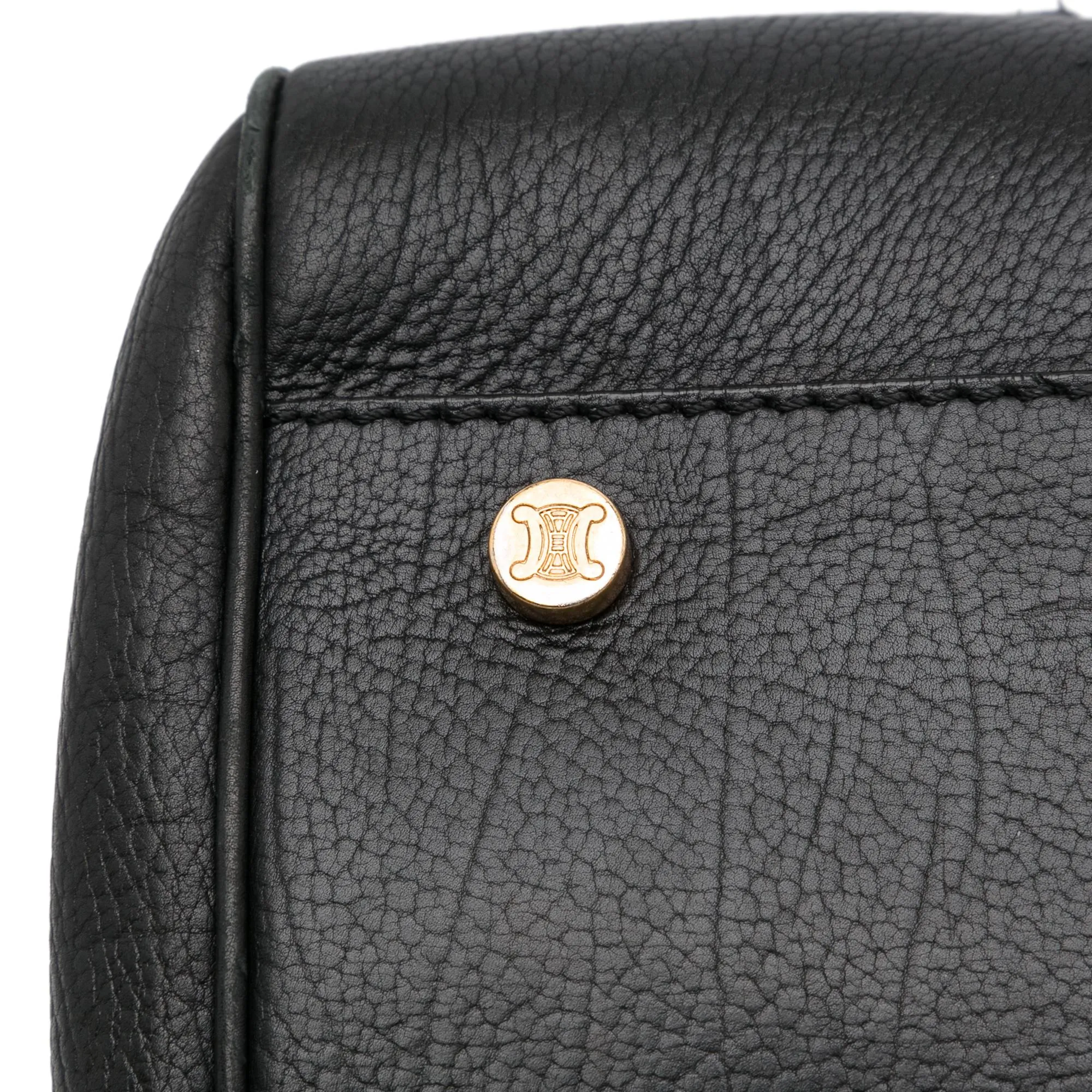 Celine Leather Handbag (SHG-vNTuaf)