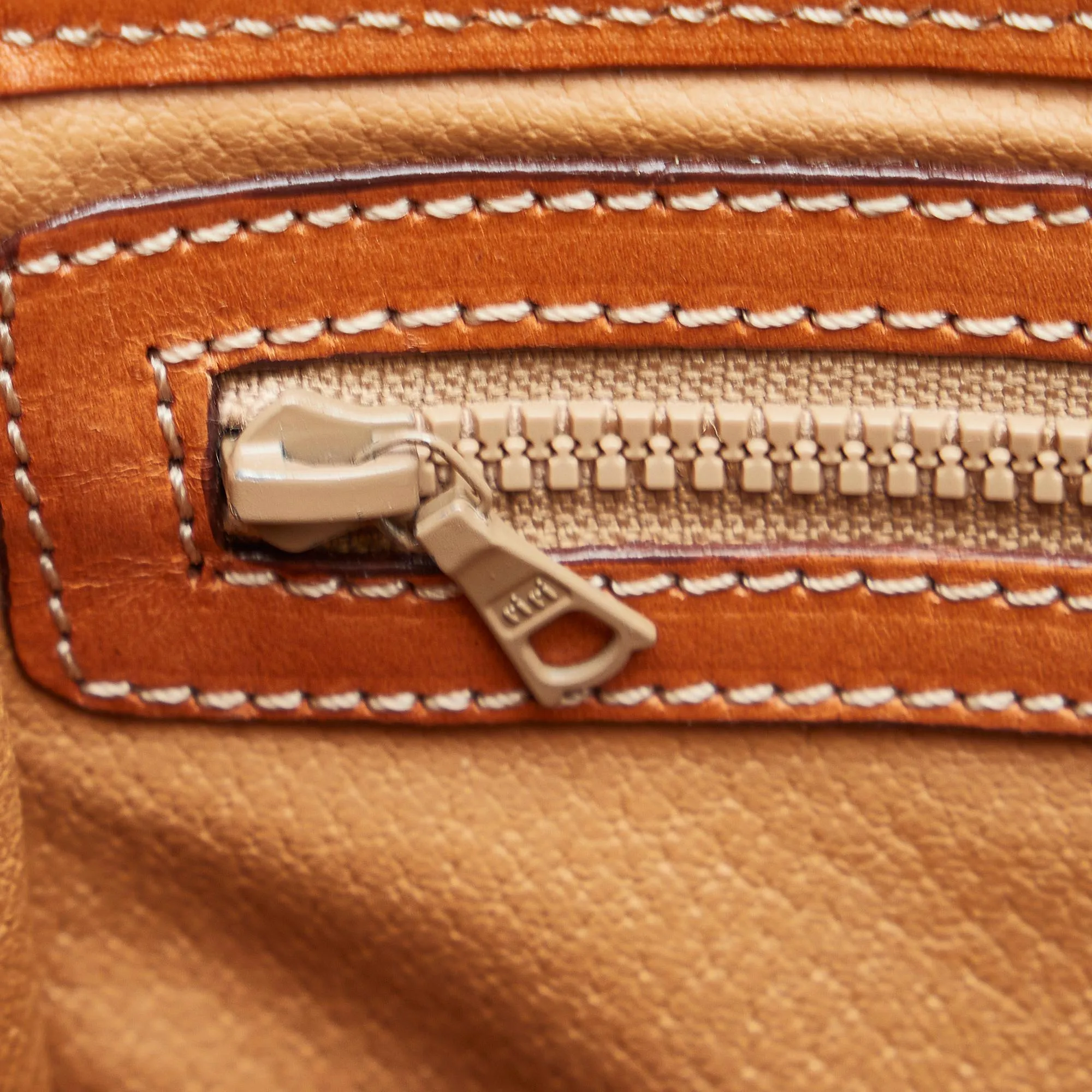 Celine Macadam Crossbody (SHG-Wf56Ra)