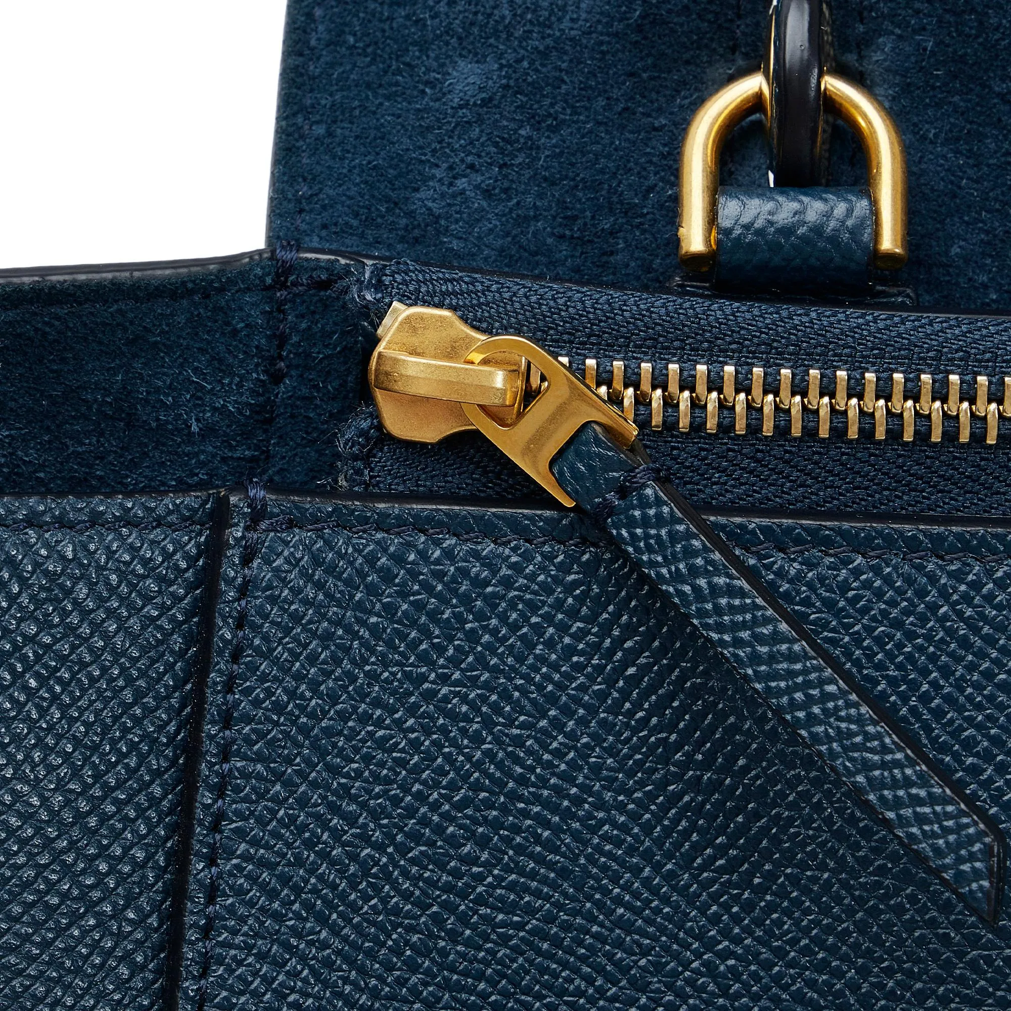 Celine Mini Belt Bag (SHG-Ksntcn)