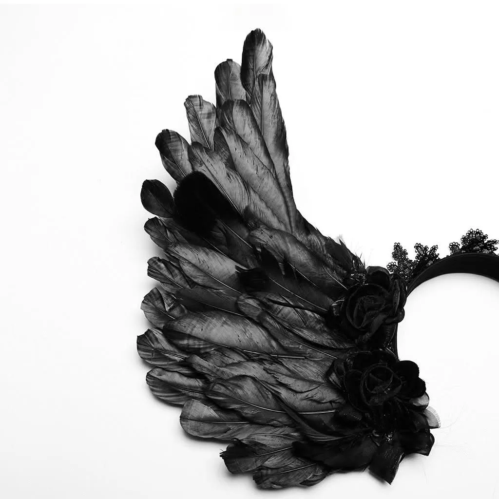Ebon Labyrinth - Gothic Headpiece with Wings