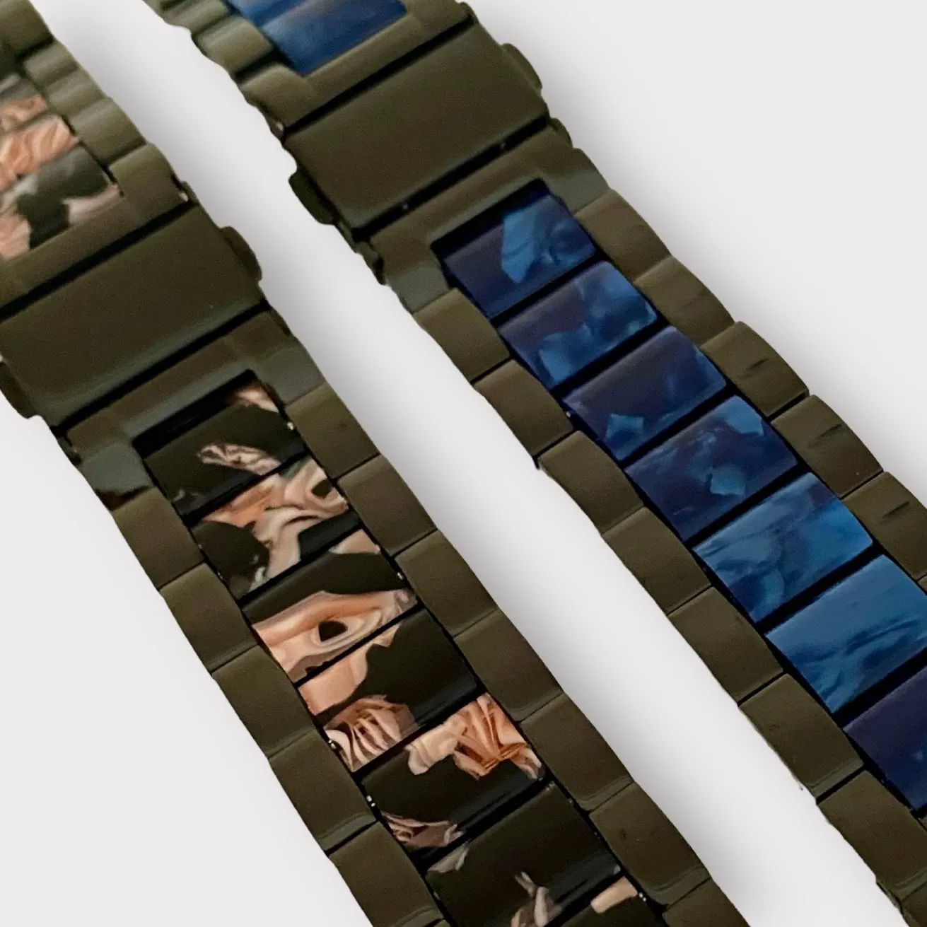 Fitbit Versa Stainless-Resin Watchband