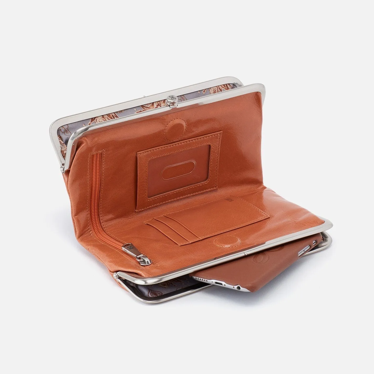 Hobo Lauren In Polished Leather Clutch Wallet