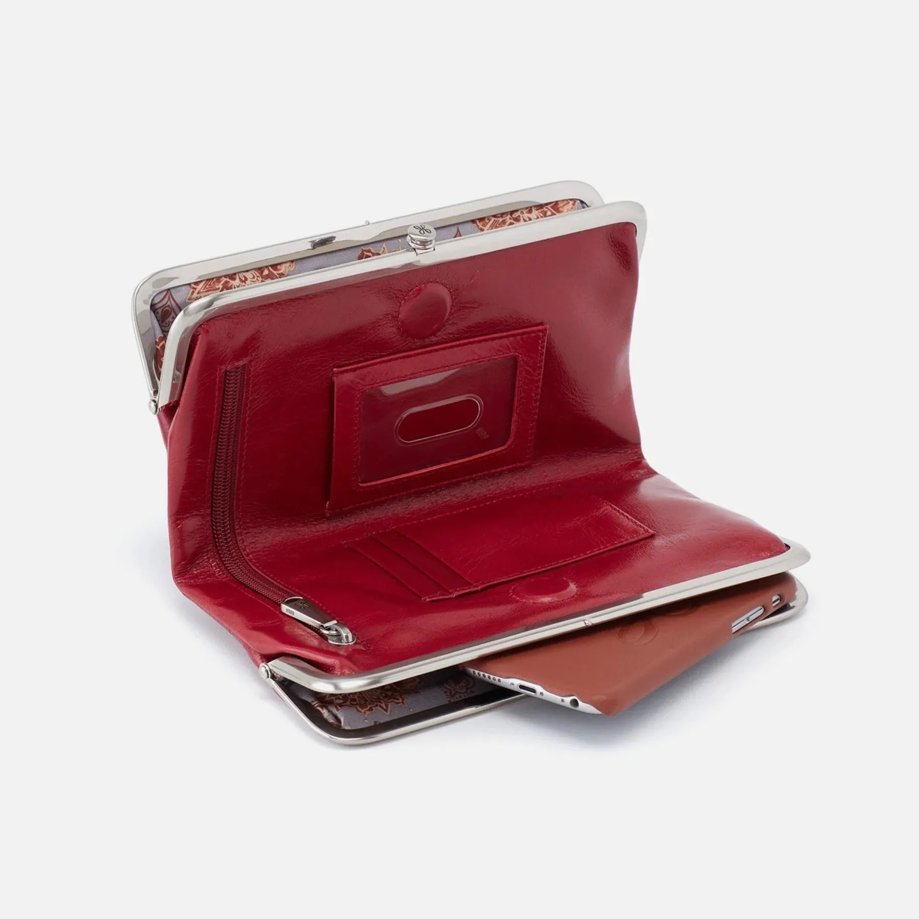 Hobo Lauren In Polished Leather Clutch Wallet