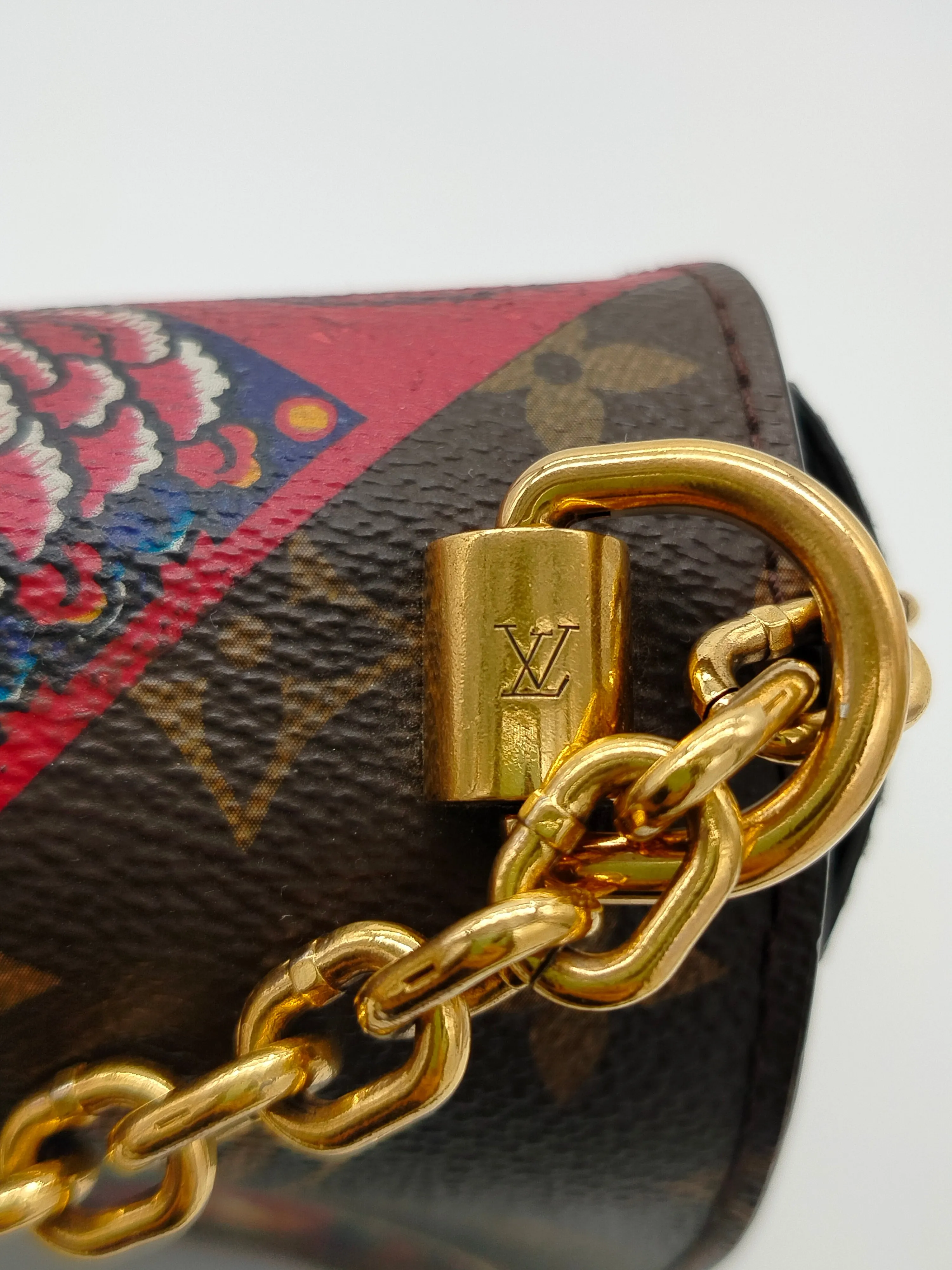 Louis Vuitton Twist MM Kabuki Limited Edition Bag - '10s