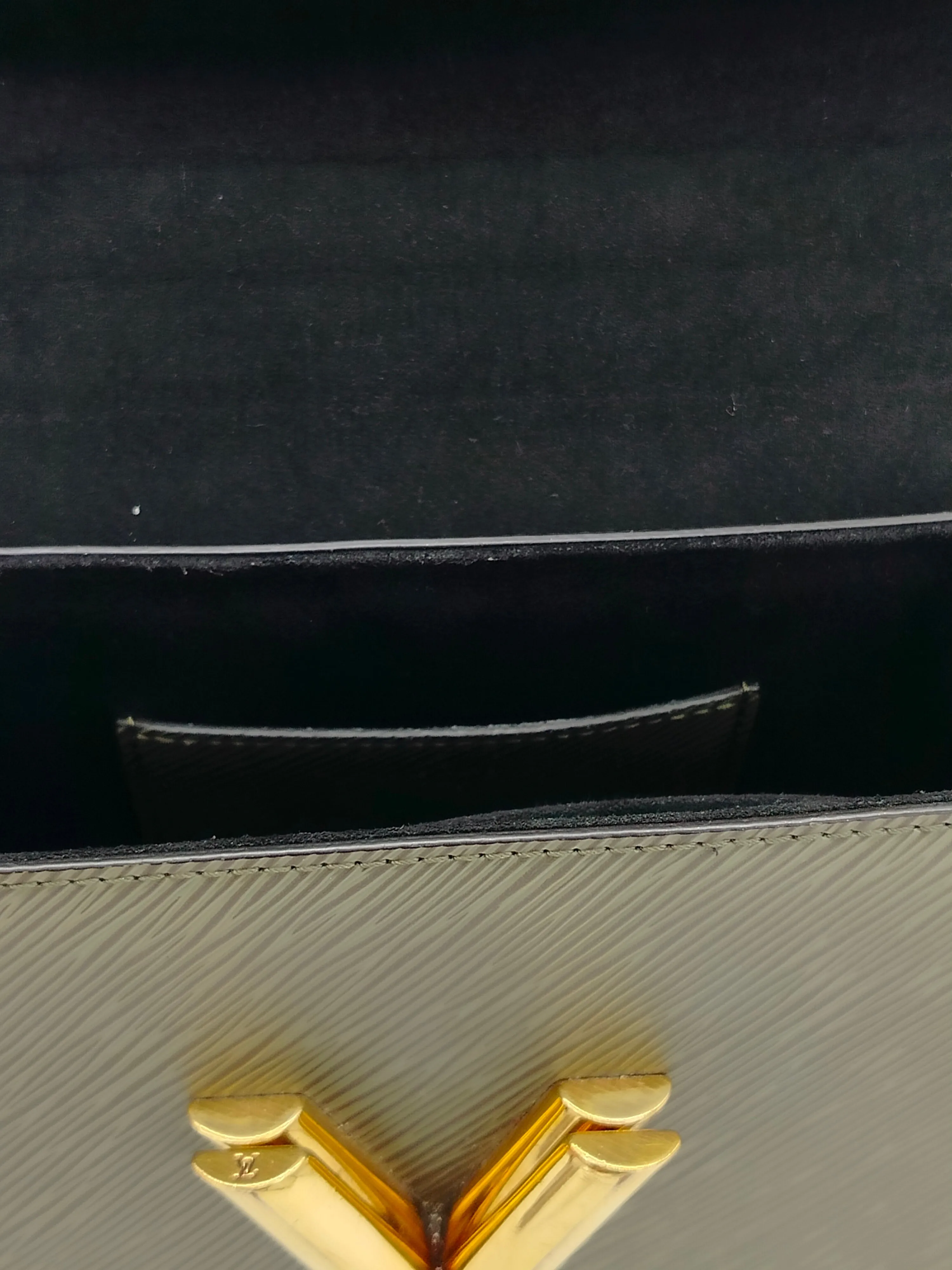 Louis Vuitton Twist MM Kabuki Limited Edition Bag - '10s