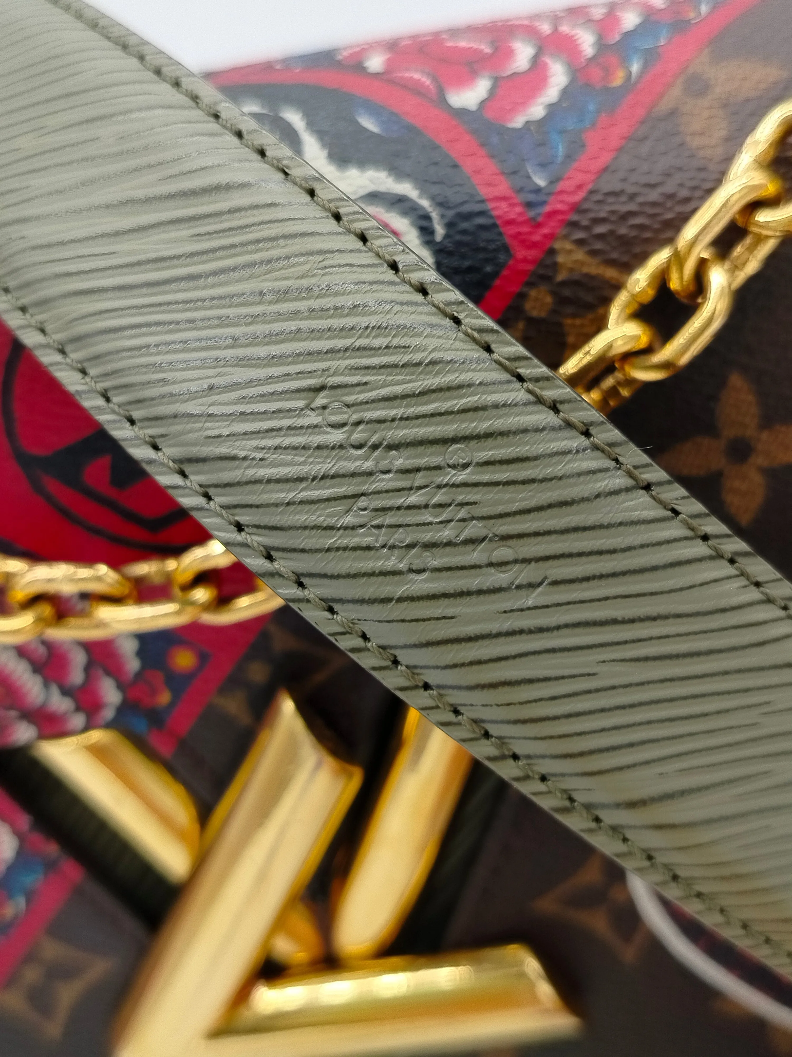 Louis Vuitton Twist MM Kabuki Limited Edition Bag - '10s