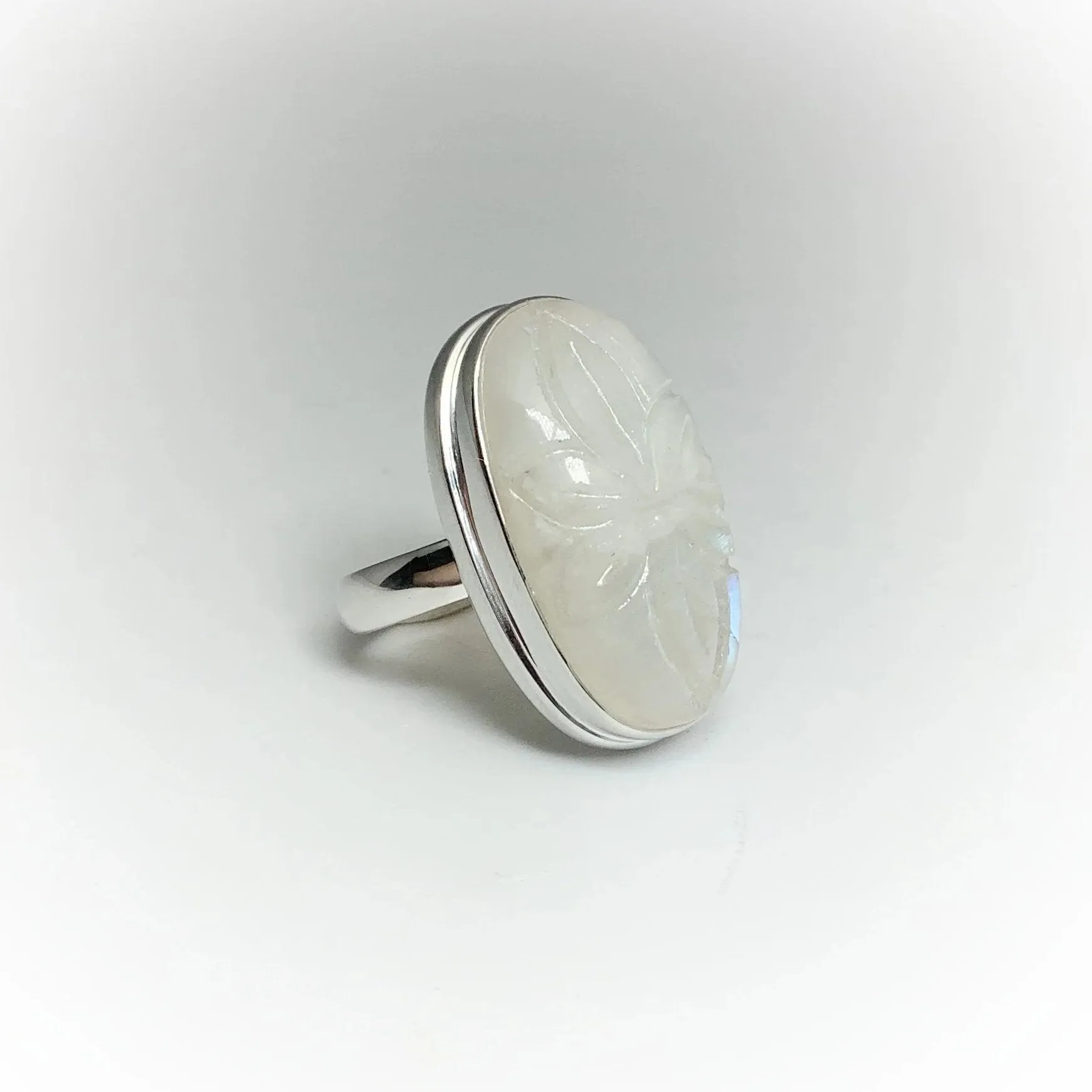 Rainbow Moonstone Flower Carving Ring