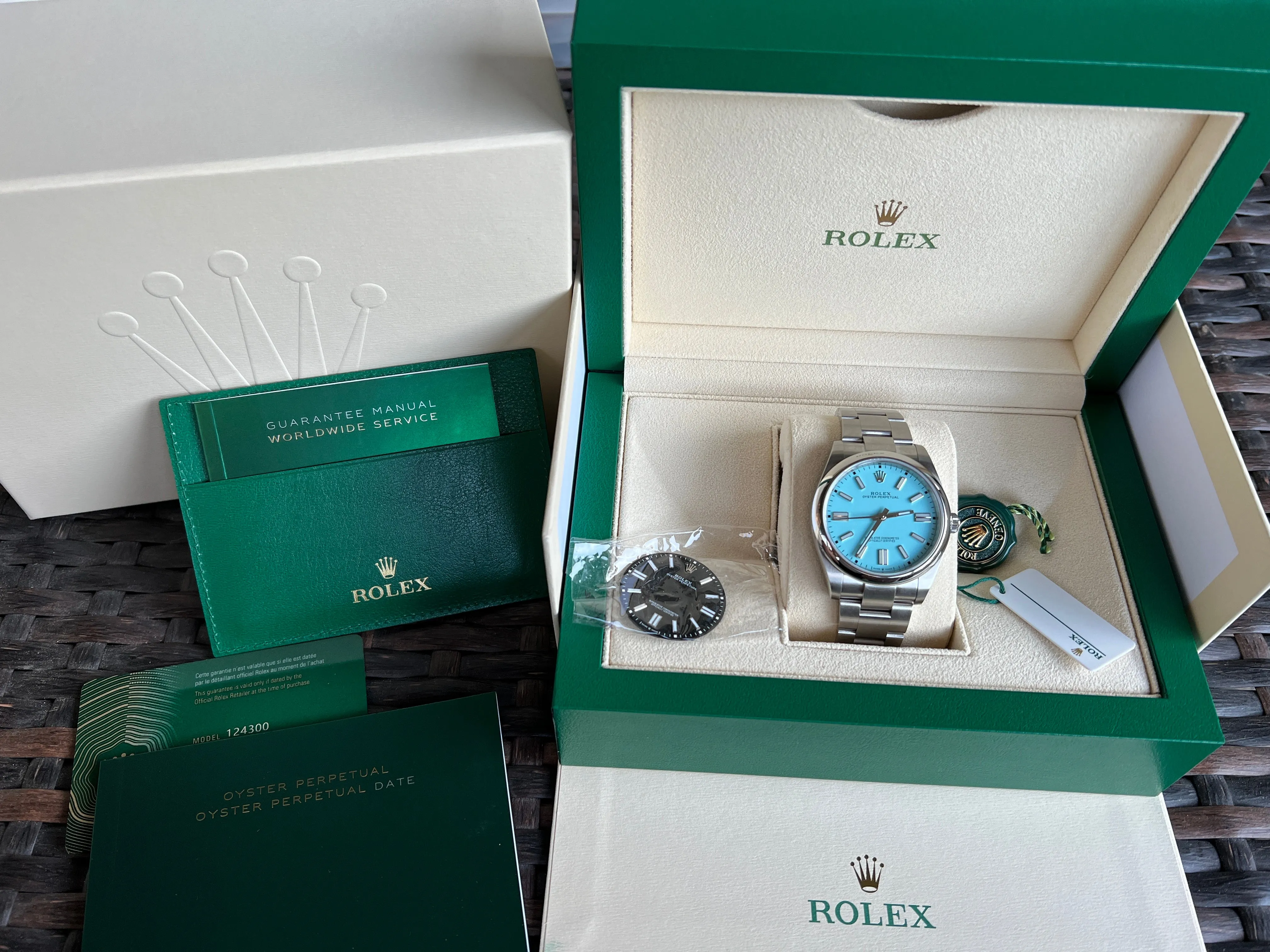 Rolex 41mm Oyster Perpetual 124300 Mens or Womens Watch.  Refinished Tiffany Blue Dial Mint Condition