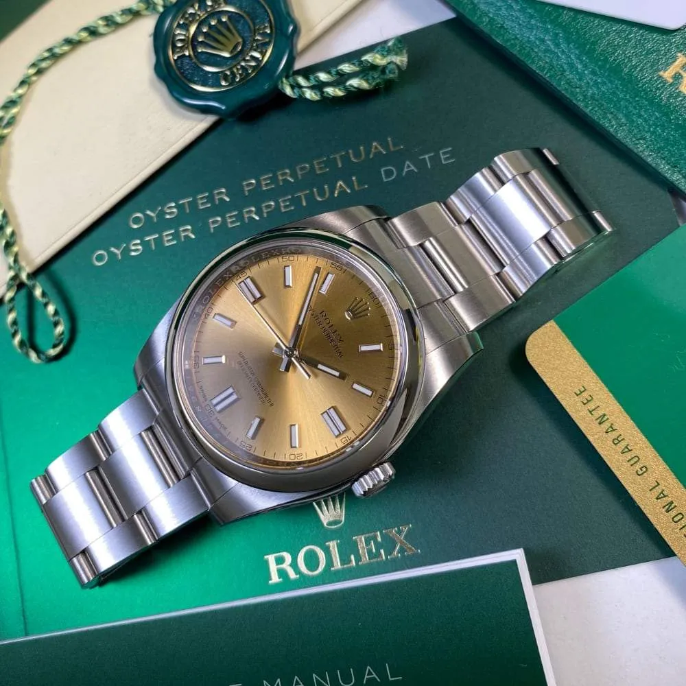 Rolex Oyster Perpetual 116000 (2019)