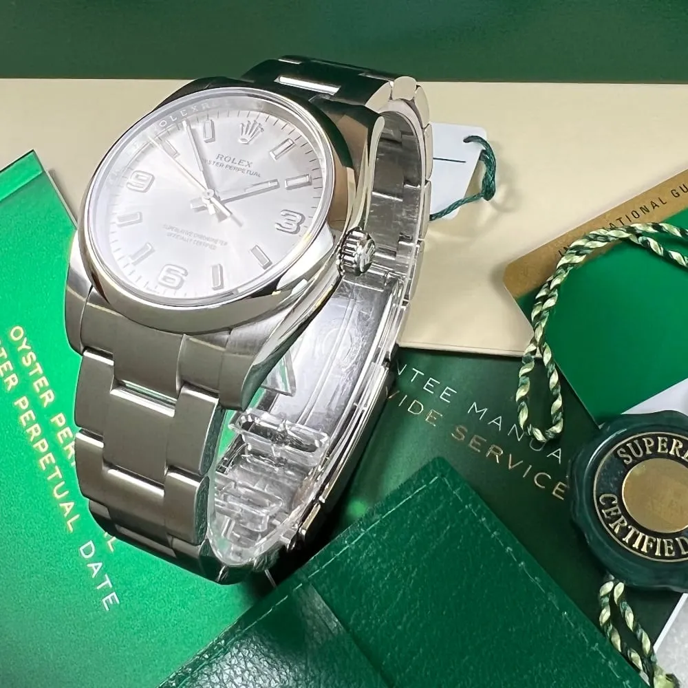 Rolex Oyster Perpetual 34mm 114200 (2019)