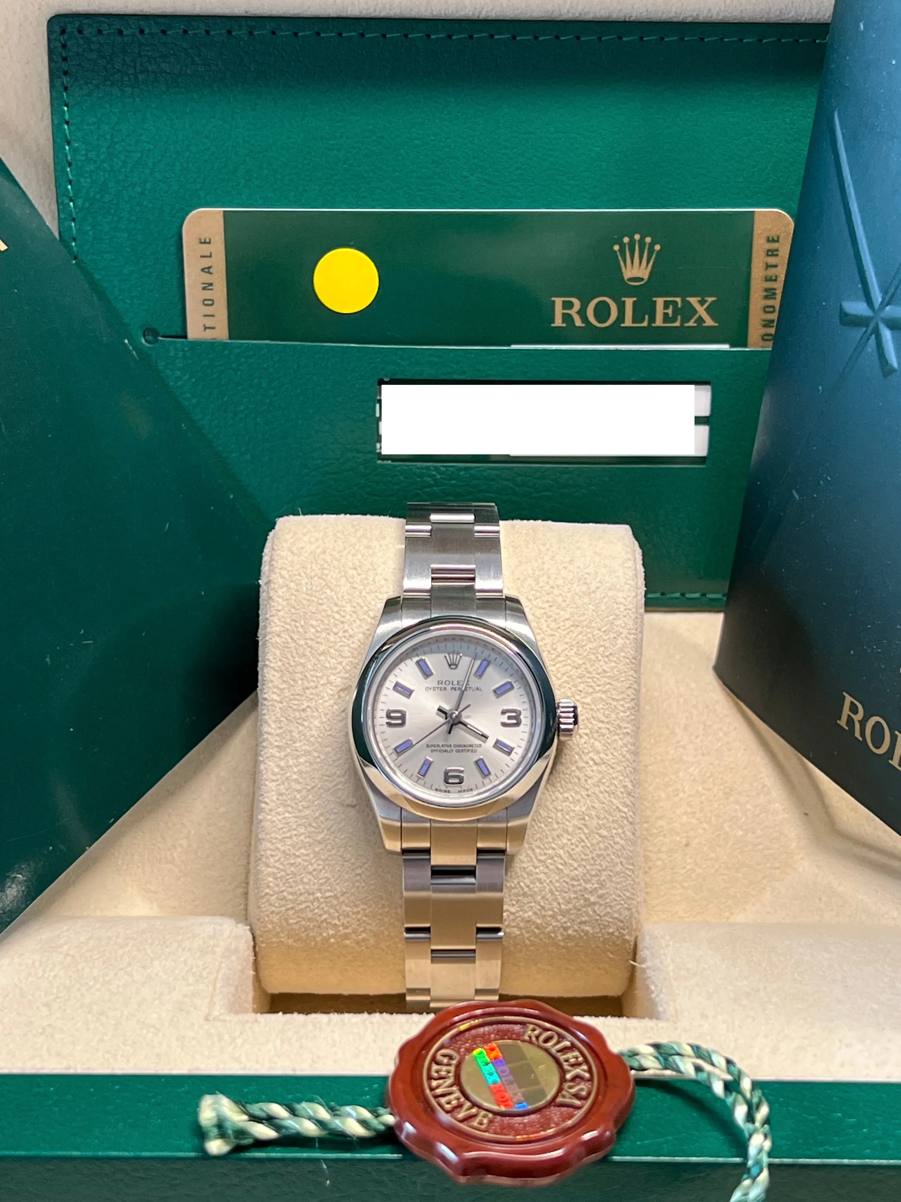 Rolex - Pre-owned Oyster Perpetual 26mm Silver Dial 176200