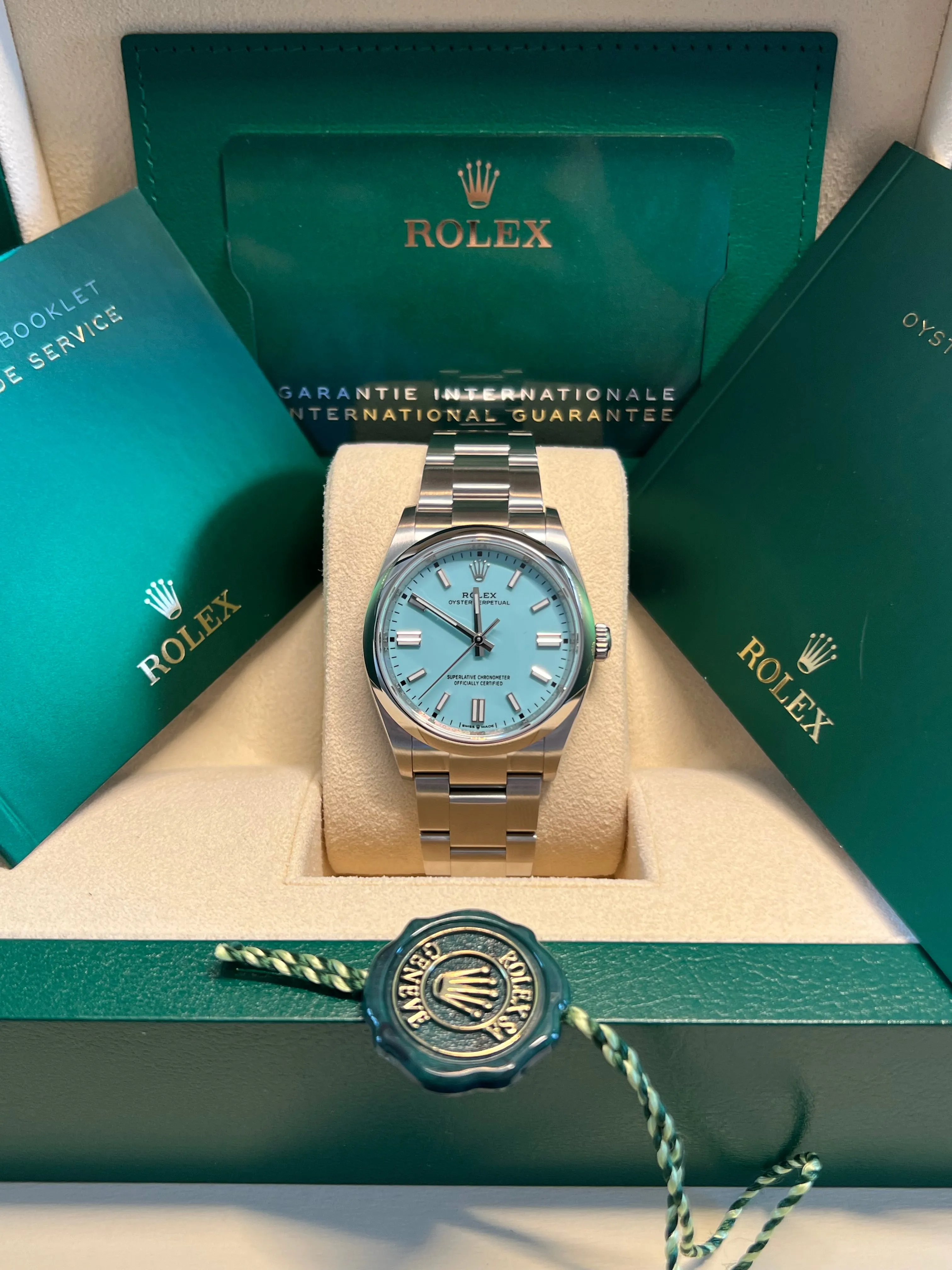 Rolex - Unworn Oyster Perpetual 36mm Tiffany Dial 126000