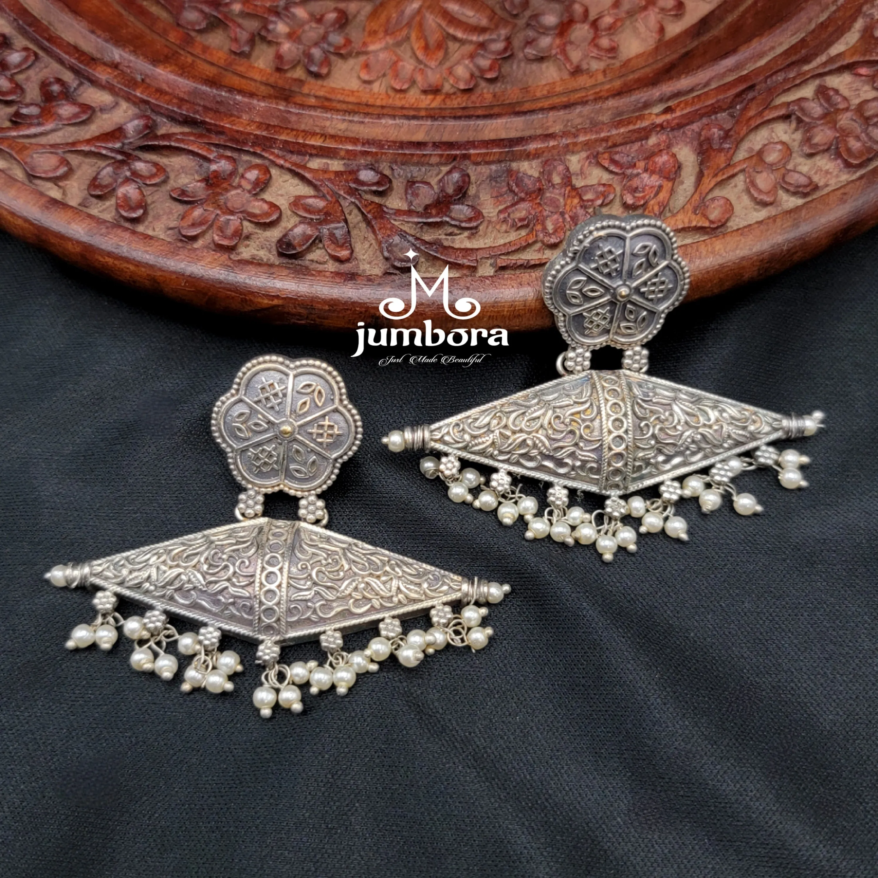 Statement Kundan Silver Look Alike  Oxidized Mala Necklace Set